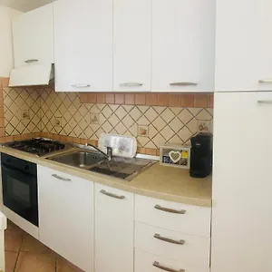 EXCLUSIVE USE- USO ESCLUSIVO - La Maison de Gioel - ENTIRE HOUSE - INTERA CASA - WITH KITCHENETTE - CON CUCININO - WITH WASHING MACHINE - CON LAVATRICE - FREE PUBLIC PARKING IN FRONT OF THE HOUSE - PARCHEGGIO PUBBLICO GRATUITO DIFRONTE ALLA CASA Olbia